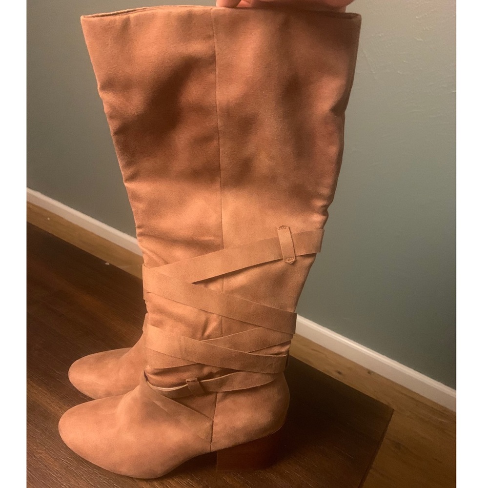 Francesca’s Brown Suede Boots